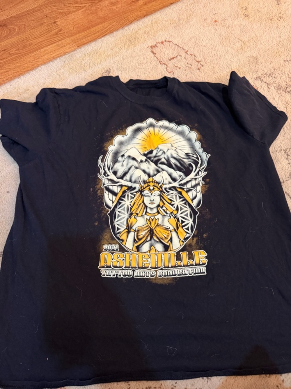 Asheville Graphic Short Sleeve Tee - Black/Yellow